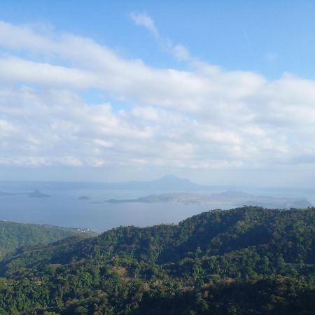 Tagaytay Prime Residences With Swimming Pool & Viewing Deck Tagaytay City Extérieur photo
