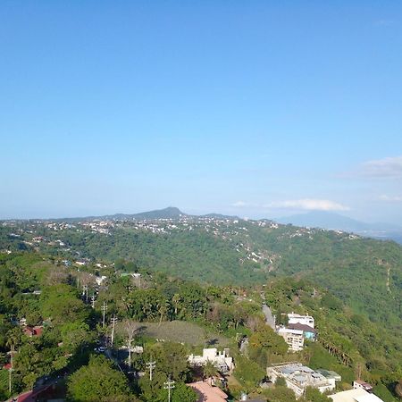 Tagaytay Prime Residences With Swimming Pool & Viewing Deck Tagaytay City Extérieur photo