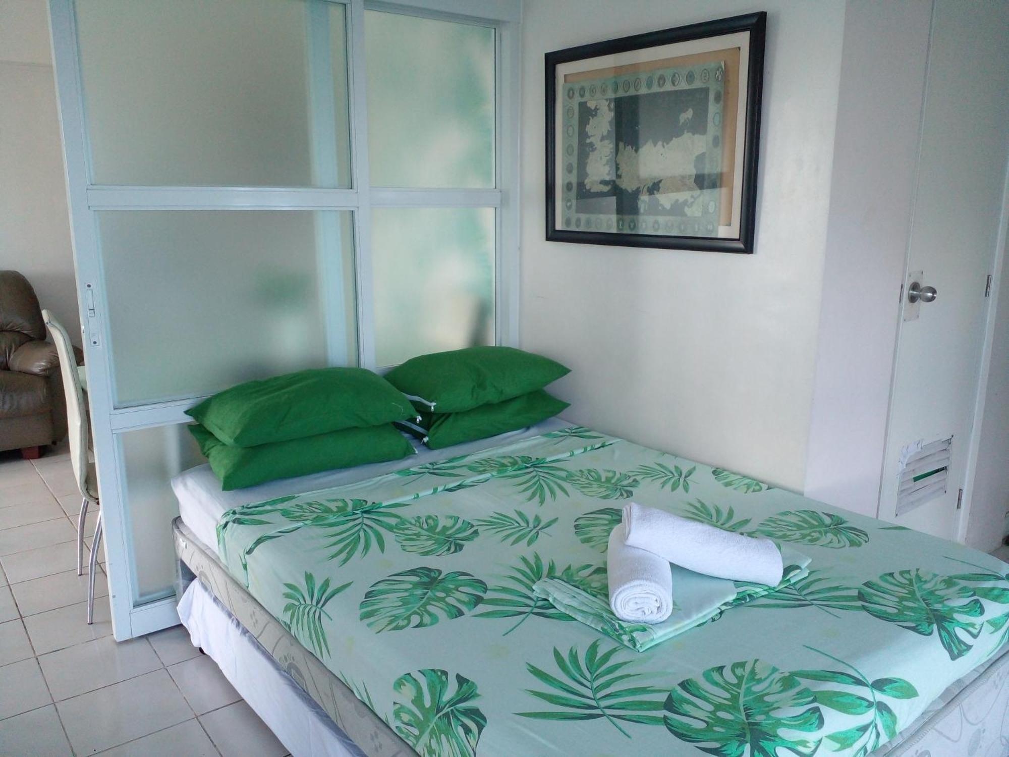 Tagaytay Prime Residences With Swimming Pool & Viewing Deck Tagaytay City Chambre photo